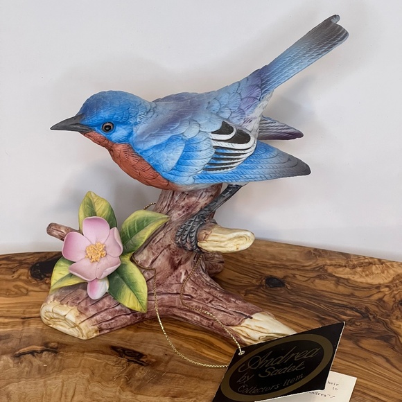 Andrea by Sadek Bird Figurine Bluebird - New With Tag - Made In Japan - Ceramic - Picture 1 of 16